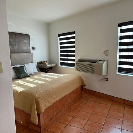Hotel Colonial De Nogales Nogales  Екстериор снимка