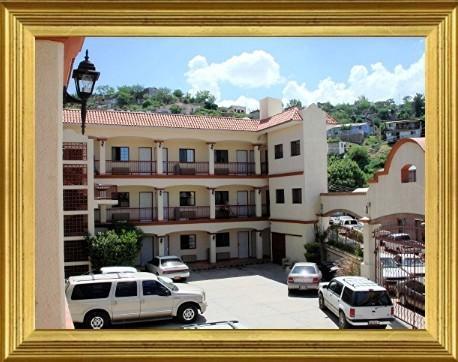 Hotel Colonial De Nogales Nogales  Екстериор снимка